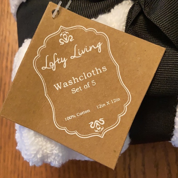 NWOT 100% Cotton Wash Cloth Set - Picture 2 of 2